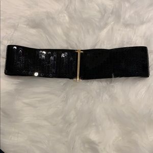 BCBG perfect condition elastic sequin belt